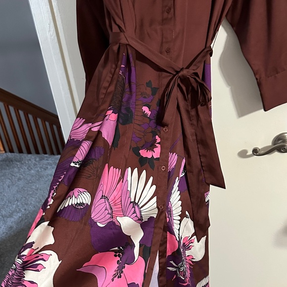 Express Brown Long-Sleeve Floral Shirt Dress with Pink Accents - Picture 7 of 11